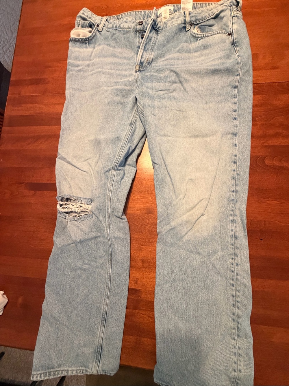 H&M Light Blue Women's Distressed Straight leg high rise button fly size 20